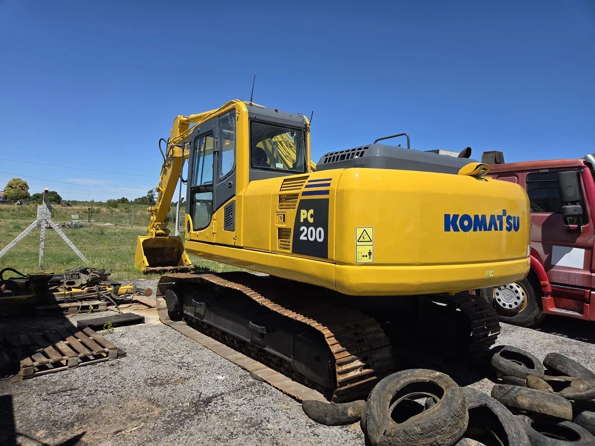 Artículo del remate, fotografía 33